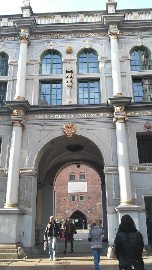 W Kamienicy Apartamento Gdańsk Exterior foto